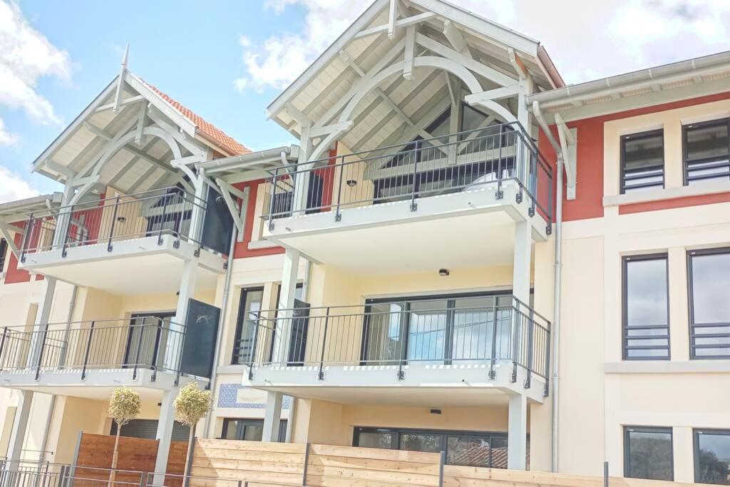 Апартаменты Loft Standing 100 M2 A 200 Metres De La Plage Лакано Экстерьер фото